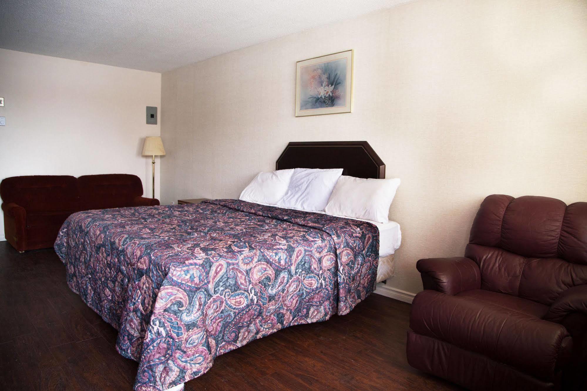 Rockwell Resort Niagara Falls Exterior photo